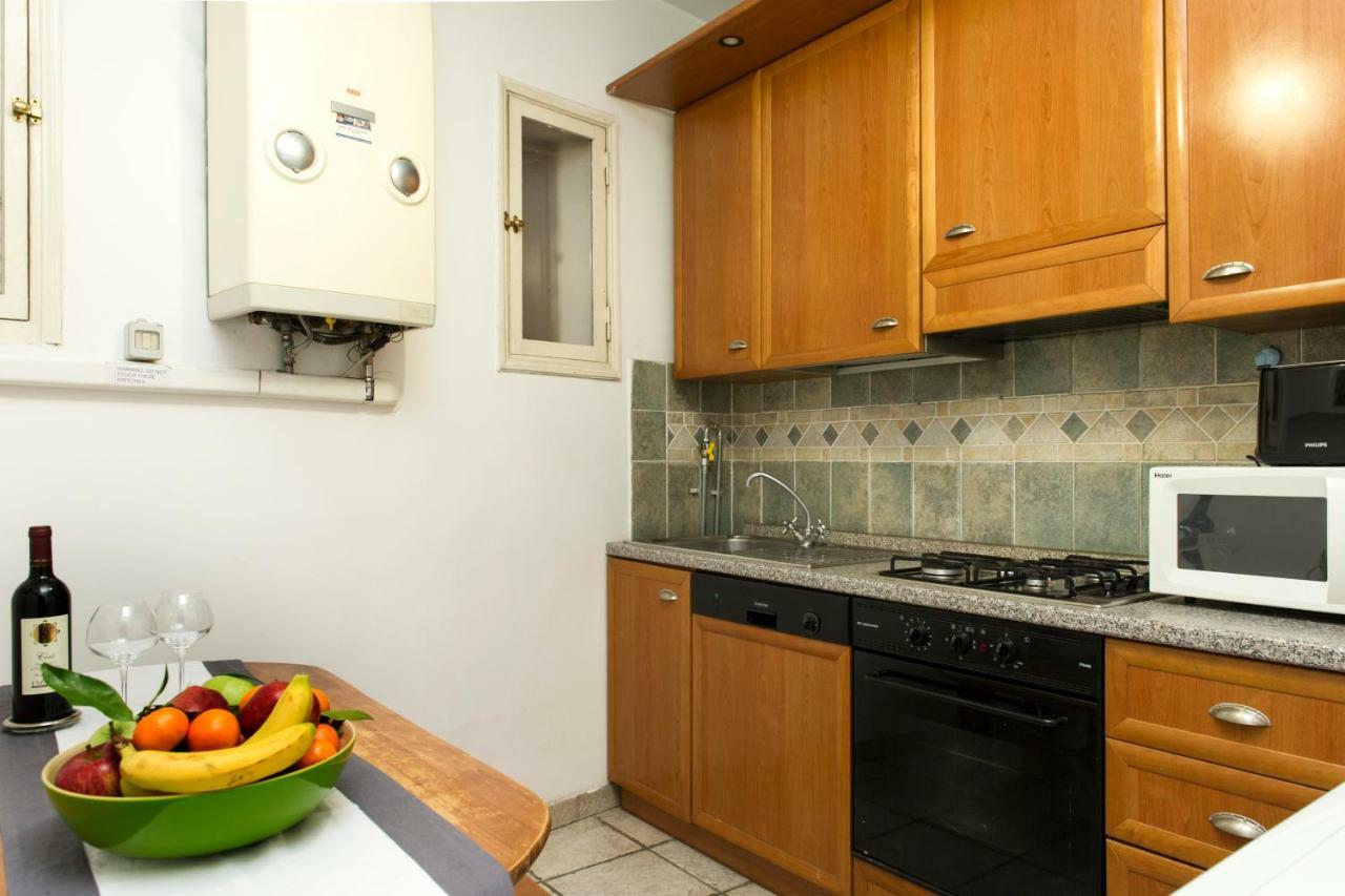 Gregoriana House - Appartamento Con Vista Su Roma Ngoại thất bức ảnh